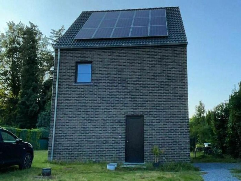 10 Desain Rumah Aneh yang Nggak Gitu-gitu Aja