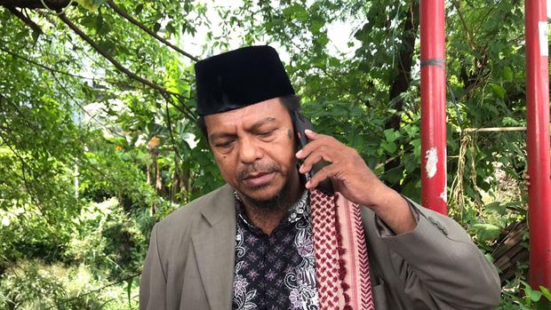 Adrabab, kerabat Ahmad Yasin, sopir mobl tertabrak KRL di Depok