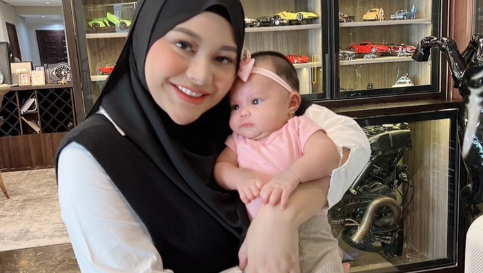 Ameena Nur Atta Ameena Nur Atta