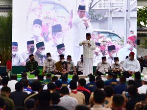 Gubsu ke Buruh: Berdoa Kalian Biar THR Cepat Cair