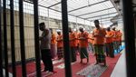 Sesibuk Apapun, Salat Tetap yang Utama