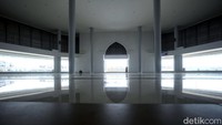 Masjid Sabilul Istiqomah dilengkapi berbagai fasilitas yang akan membuat pemudik merasa nyaman.