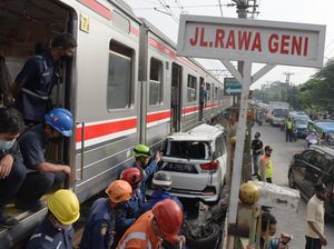 Selain Dituntut KAI, Penyerobot Palang Pintu KRL Juga Bisa Dipenjara 3 Bulan
