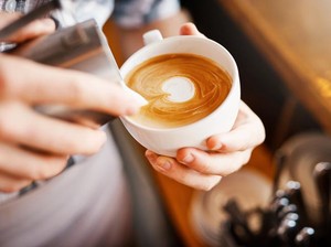 8 Cara Membuat Kopi Lebih Sehat Alami, Gampang Ditiru!