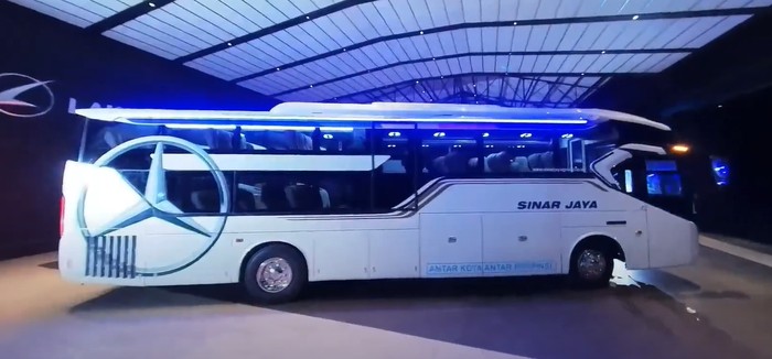 Laksana Legacy SR2 Suites Combi Family Series