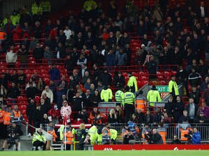 Fans Liverpool Dukung Ronaldo, Fans MU Malah Balas Begini