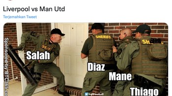 MU harus kembali menelan kekelahan dari Liverpool musim. Empat gol tanpa balas bersarang ke gawang David de Gea tanpa ampun. Foto: Twitter