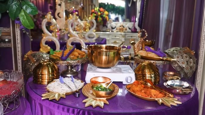 Menu Buka Puasa Tasyi Athasyia yang Lengkap dan Mewah