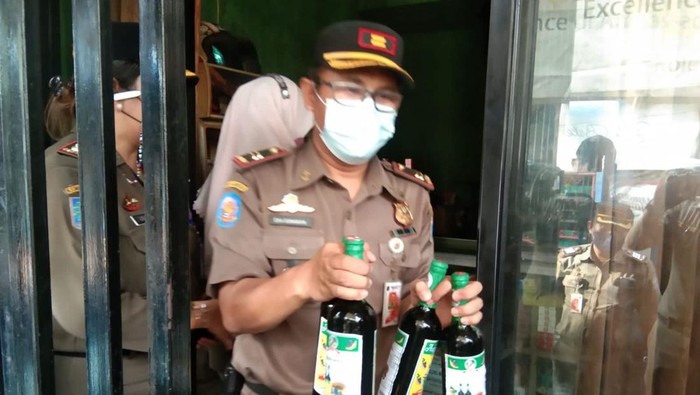 Operasi miras Satpol PP Koja Jakarta Utara