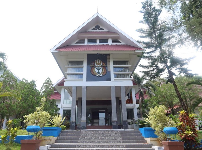 Pemkab Wajo siap bayarkan THR PNS-PPPK mulai 26 April 2022.