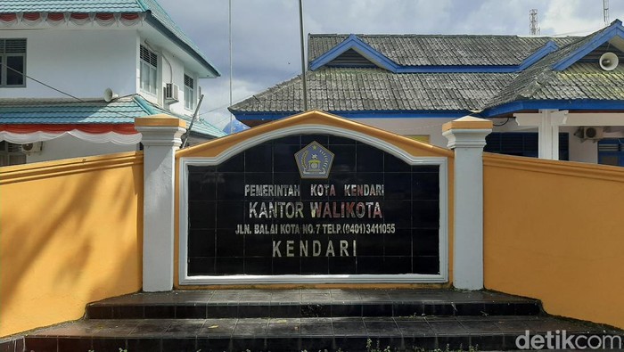 Pemkot Kendari menyiapkan anggaran THR sebesar Rp 27, M yang bakal dibayar pekan depan.