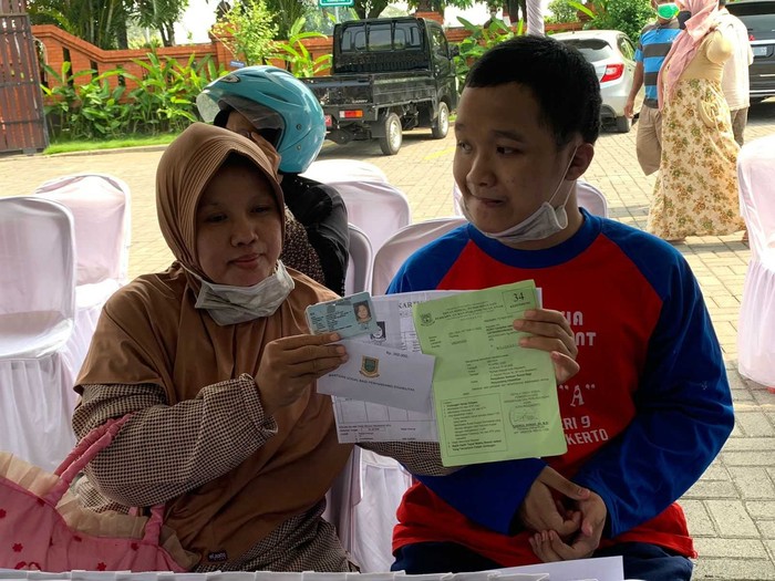 Pemkot Mojokerto Salurkan Bansos APBD ke 2.148 Warga Kurang Mampu