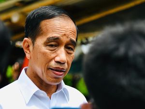 Menerka Maksud Arahan Ojo Kesusu Jokowi di Depan Ganjar