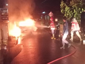 Polisi Ungkap Sosok Pria Terduga Pembakar Angkot di Sumedang