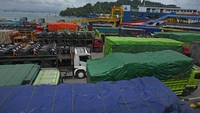 Mengacu pada Surat Edaran Kementerian Perhubungan Nomor 40 Tahun 2022, PT ASDP Merak akan membatasi kendaraan pengangkut barang.