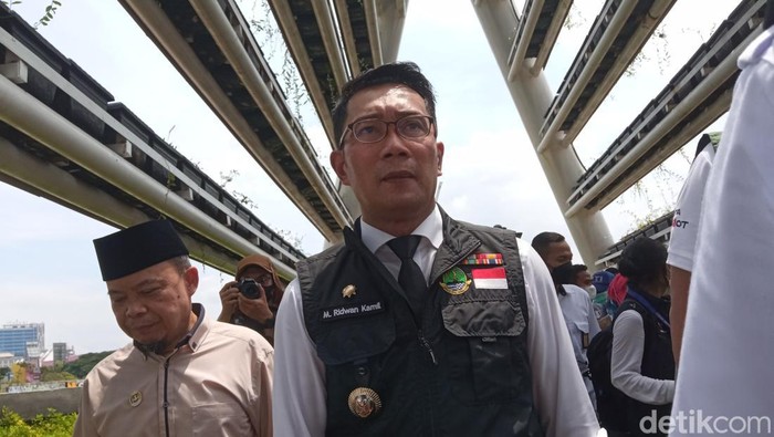Ridwan Kamil saat kunjungan ke Bekasi, Jawa Barat.