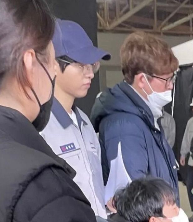 Song Joong Ki di lokasi syuting The Youngest Son of a Conglomerate