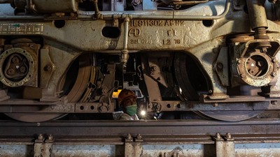 Tengok Perawatan Gerbong Kereta Api Hadapi Arus Mudik Lebaran