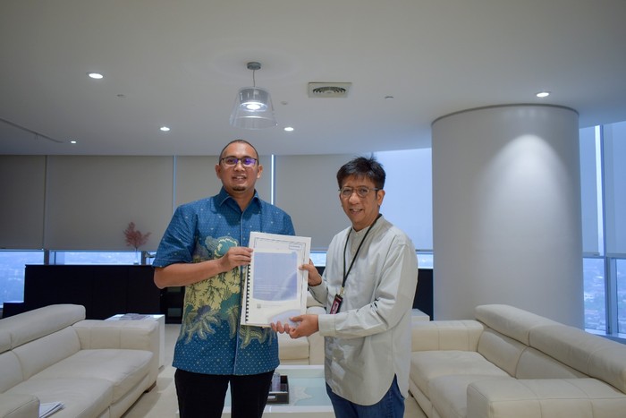 Anggota DPR RI asal Sumatera Barat (Sumbar) Andre Rosiade mengunjungi Direktur Utama Telkomsel Hendri Mulyana Syam di Jakarta hari ini.