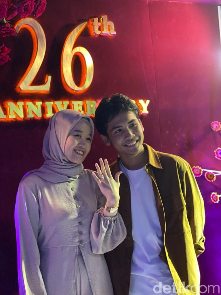 Bintang Emon dan  Alca Oktaviani