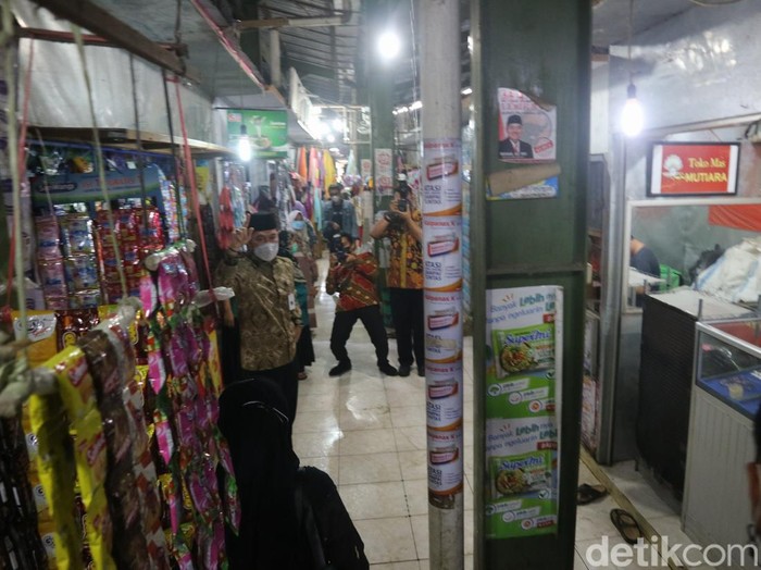 Bocor di Pasar Brayung