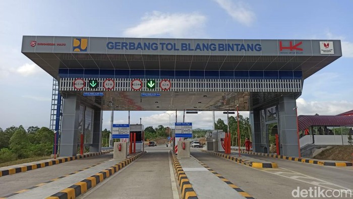 Gerbang Tol Blang Bintang