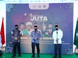 Cerita Gus Yahya, Kerja Marathon Vaksinasi Booster PBNU Tembus 1,3 Juta Peserta