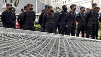 Namun, mereka mengimbau peserta aksi dapat menggelar unjuk rasa secara tertib dan mengikuti ketentuan sesuai dengan UU Nomor 9 tahun 1998 dalam menyampaikan pendapatnya.  