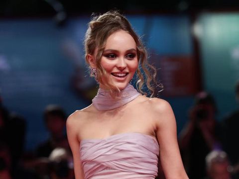LONDON, ENGLAND - FEBRUARY 02: Lily-Rose Depp attends the EE British Academy Film Awards 2020 at Royal Albert Hall on February 02, 2020 in London, England. (Photo by Gareth Cattermole/Getty Images)
