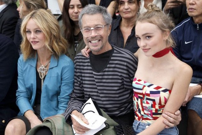 Lily Rose Depp merupakan anak sulung Johnny Depp dan Vanessa Paradis. Lily lahir pada 27 Mei 1999. Dia mempunyai adik laki-laki John Christopher Jack Depp III yang lahir pada 9 April 2002. Foto: AFP