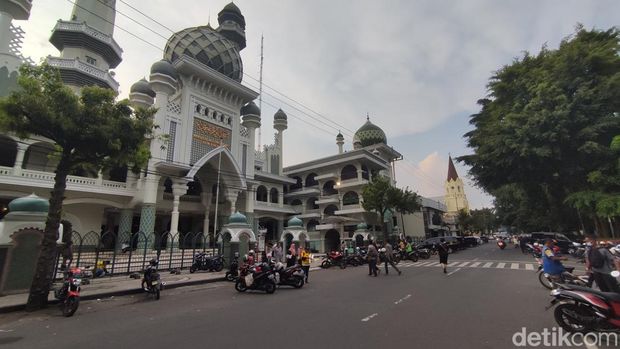 Masjid Agung Jami' Kota Malang Masjid Agung Jami' Kota Malang