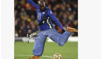 Penampilan Lukaku semalam tergambarkan dalam meme ini. Foto: Twitter