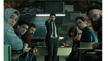 Pemain Arsenal komplain timnya kalah terus tiga kali, tapi manajer Mikel Arteta optimis karena akan melawan Chelsea dan akhirnya mereka menang. Foto: Twitter