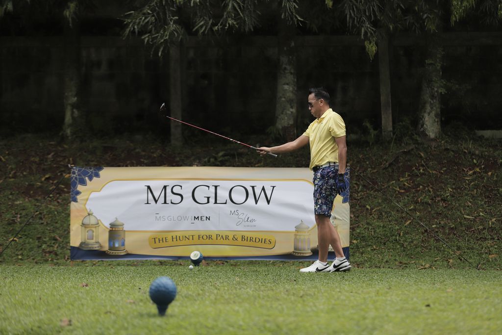 NgabubuSwing: Ngabuburit Sambil Main Golf dan Beramal