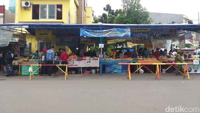 Pasar Takjil di Benhil
