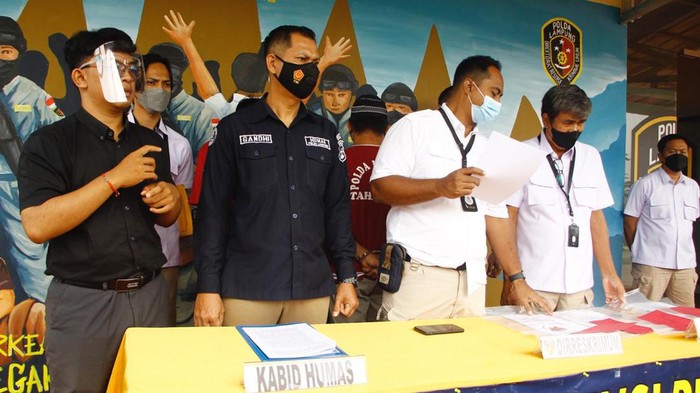 Polda Lampung paparan kasus penipuan kepala desa
