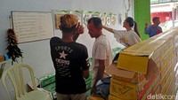 Selain itu, saat ada kejadian berbahaya tetap tidak boleh takut. Harus selalu senyum dan memberikan pelayanan terbaik untuk penumpang.  