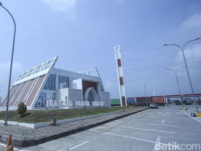Rest Area KM 575 di Ngawi Ini Bak di Luar Negeri