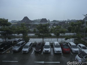 Ini Lho Rest Area Rasa Mal, Eh Lokasinya di Tengah Sawah