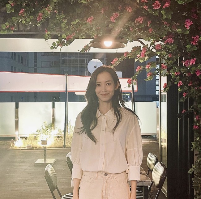 Hingga kini, Shin Hyun Bin telah membintangi sejumlah film dan drama Korea seperti Sunset in My Hometown, Madame Antoine: The Love Therapist, Mistress, The Closet, dan terbaru Reflection of You. Foto: dok. Instagram @hyunbeenshin