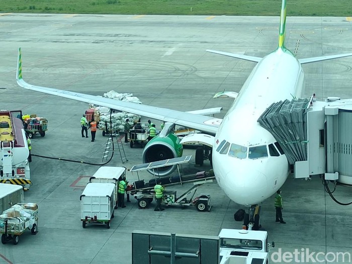 Suasana jelang lebaran di Bandara YIA, Kamis (21/4/2022).