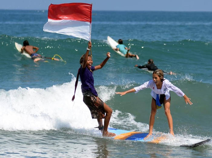 Beragam kegiatan digelar untuk memperingati Hari Kartini 2022. Peringatan Hari Kartini pun digelar di sejumlah daerah Indonesia, mulai dari Jakarta hingga Bali.
