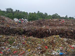 Warga Butus Karangasem Diteror Bau Busuk