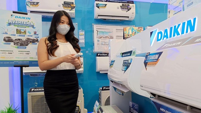 Bisnis Pendingin Ruangan Inverter Makin Moncer PT Daikin Air conditioning Indonesia (Daikin) mencatatkan keberhasilannya dalam memasarkan lebih dari satu juta unit AC inverter di pasar dalam negeri. Seperti apa?