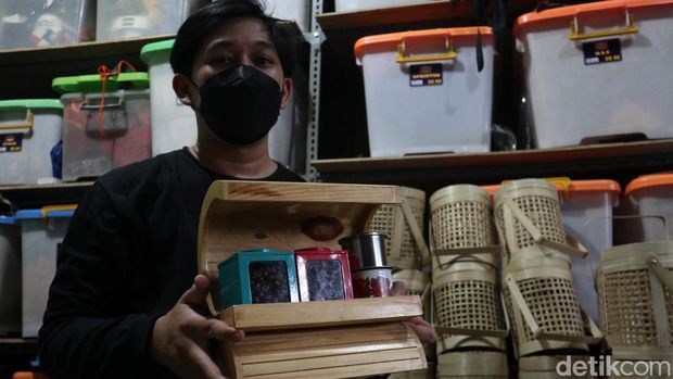 Hampers kopi.