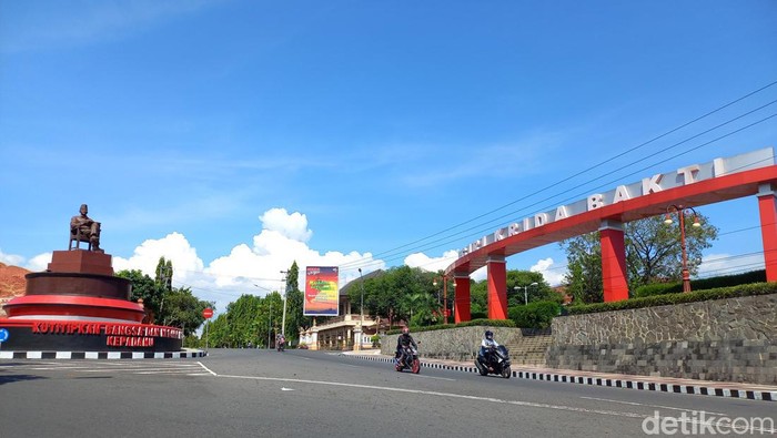 Jalan Ir Soekarno, Wonogiri, Jumat (22/4/2022).