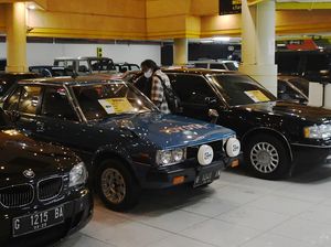 Berburu Mobil Klasik di Blok M, Berapa Sih Kisaran Harganya?