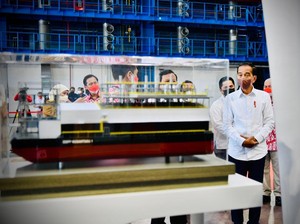 Jokowi Resmikan Kapal Cepat Rudal Buatan Surabaya, Spesifikasinya Ngeri!