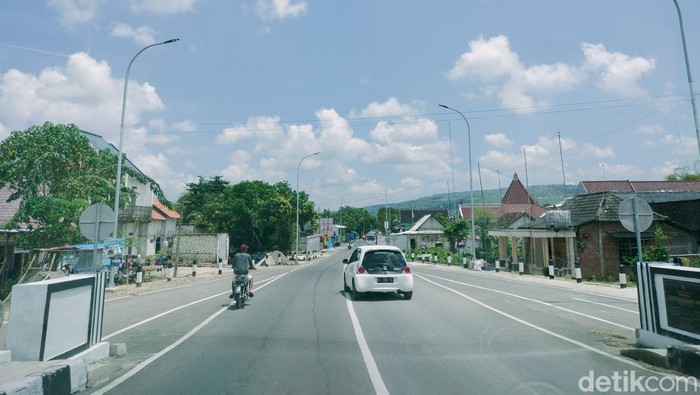 Kondisi jalan di Bojonegoro siap dilalui pemudik