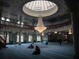Masjid Ini Jadi Saksi Cahaya Islam di Negeri Ratu Elizabeth II